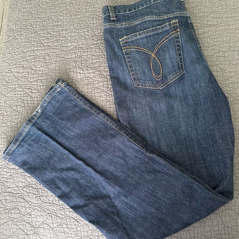 Calvin Klein flare darker Denim Jeans women’s 16